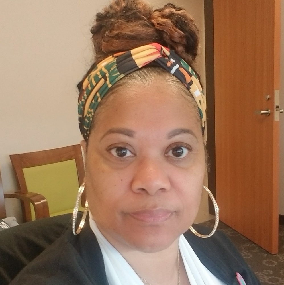 Meet your Posher, Carla